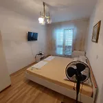 Vuksanovic 3*