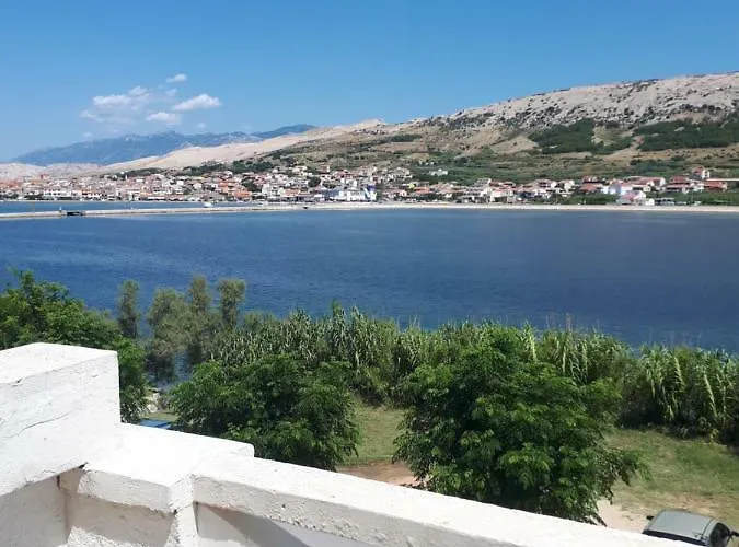 Vuksanovic Pag Town