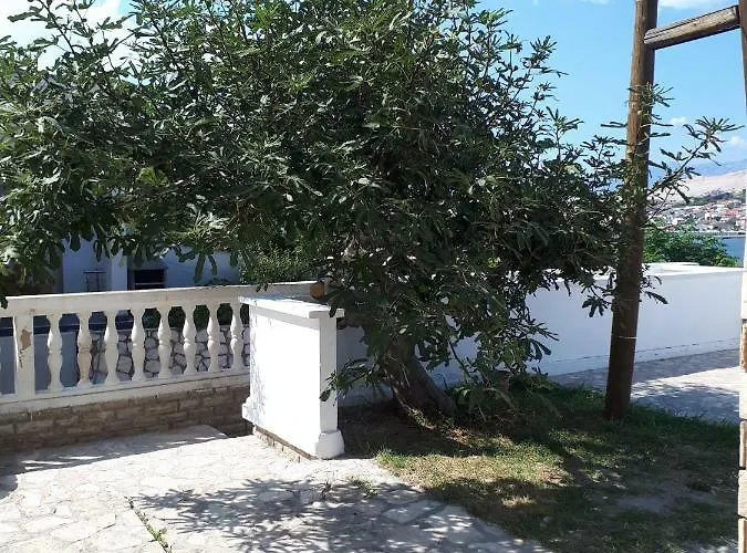 Penzion Vuksanovic Pag Town